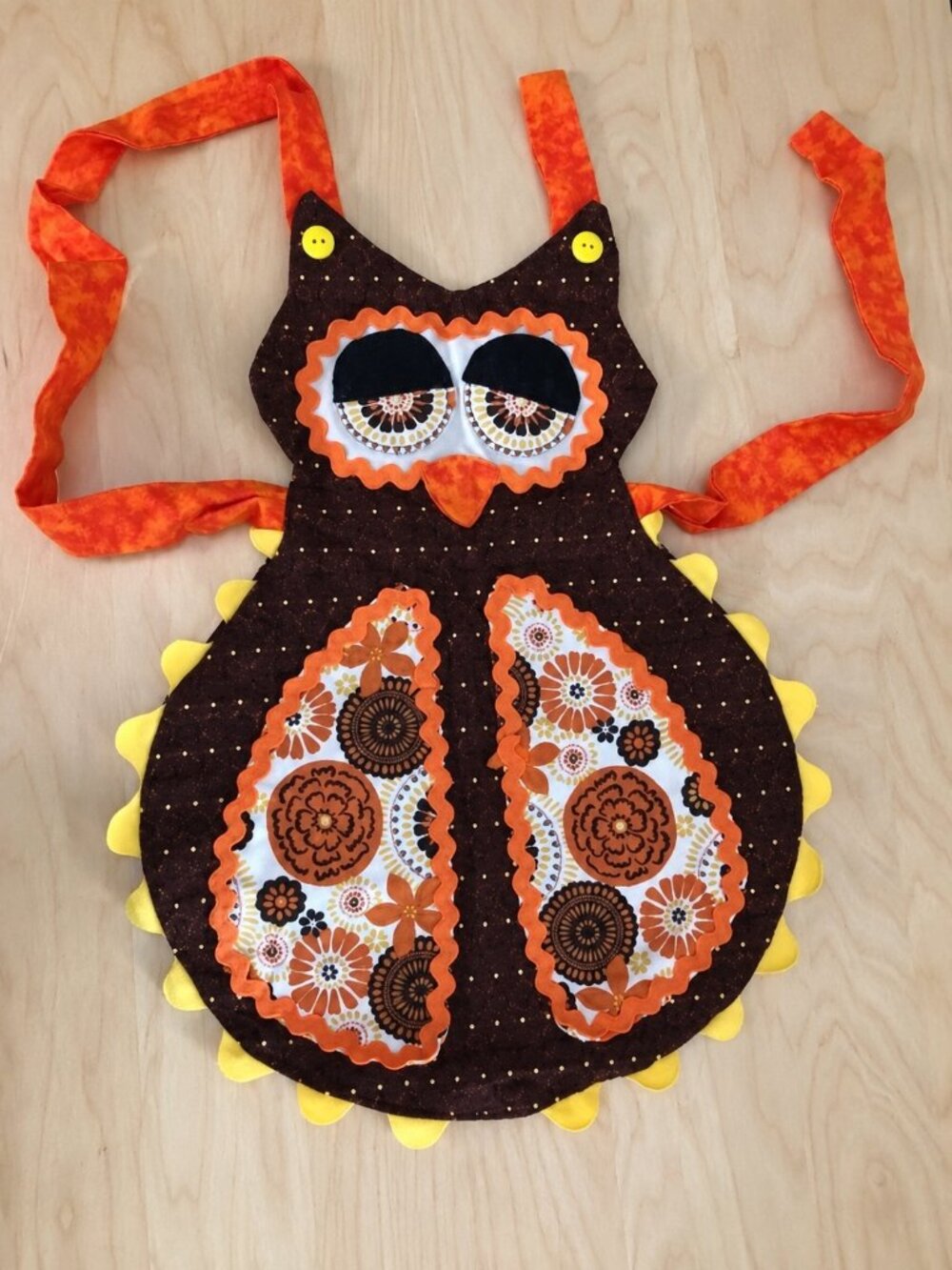 Vintage Hand-Crafted Owl Apron Kids OS Brown Orange MCM Whimsical Bric A Brac